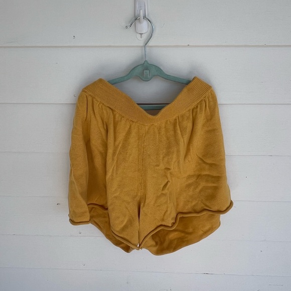 O’Neill Knit Set size small - Picture 3 of 3